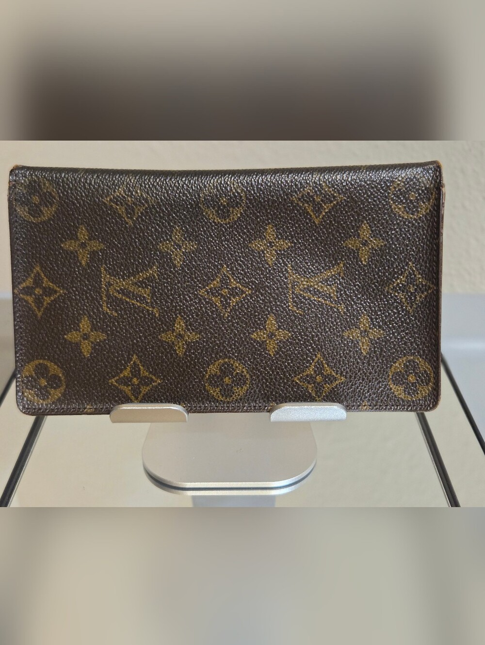 Louis Vuitton checkbook